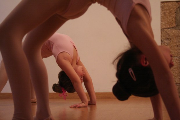 ALUMNAS NANNY ALVES ESCOLA DE DANSA. FOTO: FRANCISCO GOZÓN